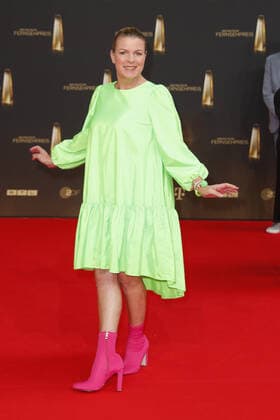 Der Deutsche Fernsehpreis 2021 Mirja Boes auf dem roten Teppich bei der Verleihung Der Deutsche Fernsehpreis Die TV-Highlights des Jahres am 14. September in den MMC Studios Köln. Copyright: xEventpressxGolejewskix