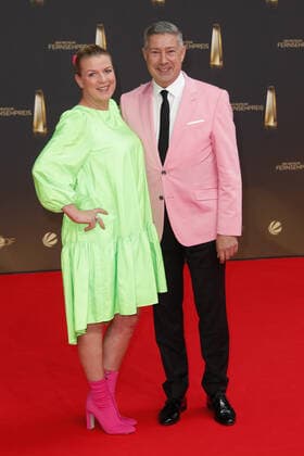 Der Deutsche Fernsehpreis 2021 Mirja Boes und Joachim Llambi auf dem roten Teppich bei der Verleihung Der Deutsche Fernsehpreis Die TV-Highlights des Jahres am 14. September in den MMC Studios Köln. Copyright: xEventpressxGolejewskix