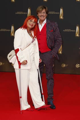 Der Deutsche Fernsehpreis 2021 Jörg Dräger und Frau auf dem roten Teppich bei der Verleihung Der Deutsche Fernsehpreis Die TV-Highlights des Jahres am 14. September in den MMC Studios Köln. Copyright: xEventpressxGolejewskix