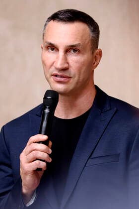 Wladimir Klitschko bei der Verleihung des M100 Media Award 2022 für das ukrainische Volk in der Orangerie Sanssouci. Potsdam, 15.09.2022