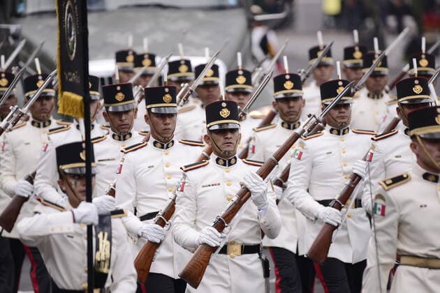 September 16, 2022, Mexico City, Mexico: Members of National Guard marching during the civic-military parade as part of the commemoration of the 212th Anniversary of the beginning of Mexico s Independence in the downtown. on September 16, 2022 in Mexico City, Mexico. Mexico City Mexico - ZUMAe321 20220916_zia_e321_006 Copyright: xCarlosxTischlerxEyepixxGroupx