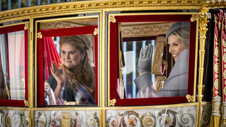 Entertainment Themen der Woche KW38 Entertainment Bilder des Tages 2022-09-20 13:12:04 Princess Amalia at the departure of the royal procession from Noordeinde Palace to the Koninklijke Schouwburg on Prinsjesdag in The Hague, Netherlands, 20 September 2022. The new government year begins on the third Tuesday in September. Thousands of people are expected in the Hague for the first time after two years of coronavirus restrictions, to observe Budget Day, also known as Prinsjesdag or Prince s Day, on which King Willem-Alexander gives the Speech from the Throne in the Schouwburg. ANP FRANK VAN BEEK netherlands out - belgium out *** 2022 09 20 13 12 04 Princess Amalia at the departure of the royal procession from Noordeinde Palace to the Koninklijke Schouwburg on Prinsjesdag in The Hague, Netherlands, 20 Sept  Copyright: xx x455067361x originalFilename: 455067361.jpg