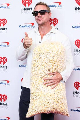 2022 iHeartRadio Music Festival - Night 1 - Press Room Diplo poses in the press room at the 2022 iHeartRadio Music Festival - Night 1 held at the T-Mobile Arena on September 23, 2022 in Las Vegas, Nevada, United States. T-Mobile Arena, Las Vegas, Nevada Nevada United States  Copyright: xImagexPressxAgencyx originalFilename: collin-2022ihea220924_nppuM.jpg