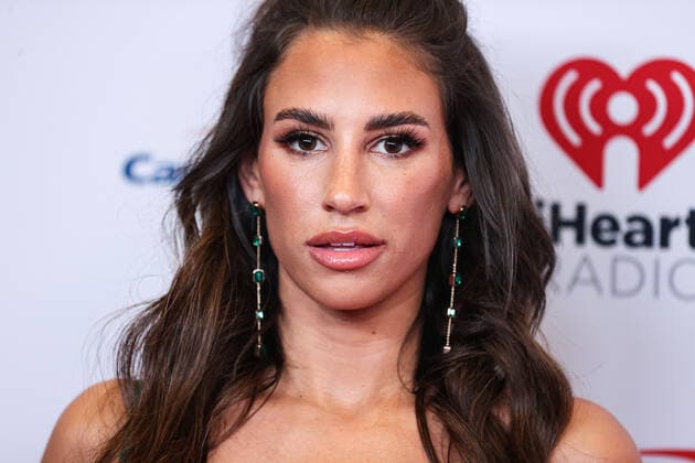 2022 iHeartRadio Music Festival - Night 1 - Press Room Genevieve Parisi poses in the press room at the 2022 iHeartRadio Music Festival - Night 1 held at the T-Mobile Arena on September 23, 2022 in Las Vegas, Nevada, United States. T-Mobile Arena, Las Vegas, Nevada Nevada United States  Copyright: xImagexPressxAgencyx originalFilename: collin-2022ihea220924_npMFe.jpg