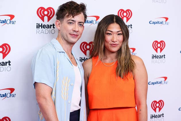 2022 iHeartRadio Music Festival - Night 1 - Press Room Kevin McHale and Jenna Ushkowitz pose in the press room at the 2022 iHeartRadio Music Festival - Night 1 held at the T-Mobile Arena on September 23, 2022 in Las Vegas, Nevada, United States. T-Mobile Arena, Las Vegas, Nevada Nevada United States  Copyright: xImagexPressxAgencyx originalFilename: collin-2022ihea220924_np8dY.jpg