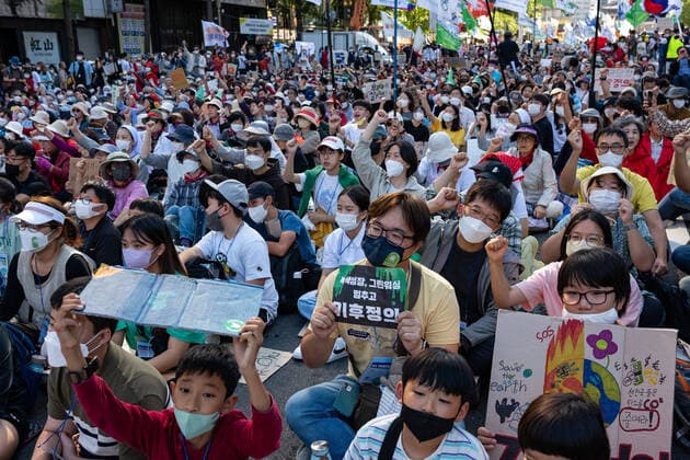 Südkorea, Klima-Protest in Seoul 2022 Climate Justice March About 35,000 citizens and NGOs participat in the 9 24 Climate Justice March in Seoul to protest the government and society s immediate action to resolve the climate crisis on September 24, 2022 in Seoul, South Korea. Seoul South Korea  Copyright: xChrisxJungx originalFilename: jung-2022clim220924_npGv5.jpg