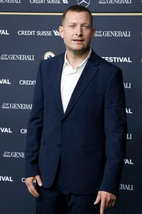 Tobias Lindholm bei der Verleihung des Golden Eye Award an Eddie Redmayne im Rahmen des Screenings des Netflix-Films The Good Nurse auf dem 18. Zurich Film Festival 2022 im Kongresshaus Zürich. Zürich, 25.09.2022