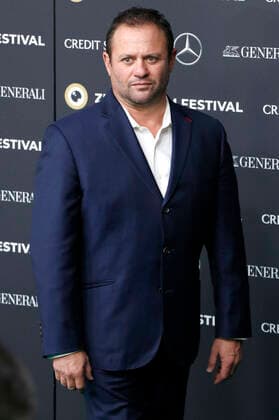 Scott Franklin bei der Verleihung des Golden Eye Award an Eddie Redmayne im Rahmen des Screenings des Netflix-Films The Good Nurse auf dem 18. Zurich Film Festival 2022 im Kongresshaus Zürich. Zürich, 25.09.2022