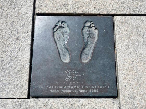 Footprints of the Dala Lama, Stavanger JonxBowerxatxApexphotos 4053_14_POI_L_NORWAYANDSCAND_000063