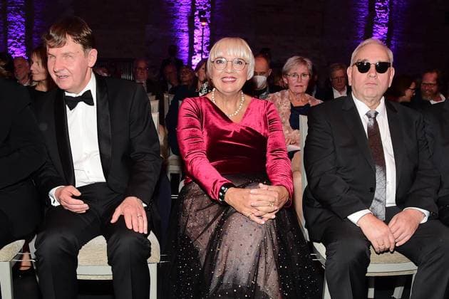 Verleihung des 20. Deutschen Hörfilmpreises Armin von Buttlar, Vorstand Aktion Mensch, Claudia Roth, Hans-Werner Lange, Präsident des DBSV Verleihung des 20. Deutschen Hörfilmpreises 2022 in cen BOLLE Festsäle am Spree-Bogeni n Berlin am 27.09.2022