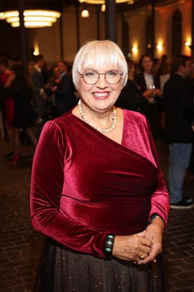 20. Deutsche Hörfilmpreis 2022 Claudia Roth Verrleihung des 20. Deutschen Hörfilmpreises 2022 in den Bolle Festsäle am Spree-Bogen in Berlin Copyright: xEventpressx