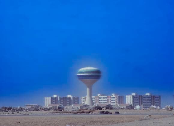 RECORD DATE NOT STATED bei einer Fotoreportage über deutsche Fußballer in Jeddah und Riad wurde auch der riesige Wasserturm in Riad fotografiert *** during a photo reportage about German soccer players in Jeddah and Riyadh, the huge water tower in Riyadh was also photographed