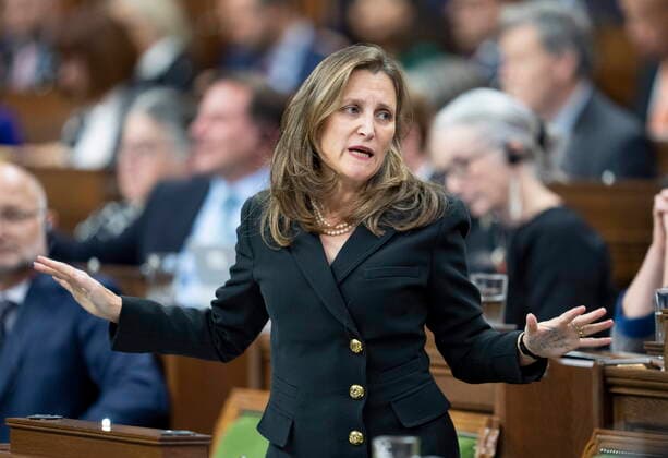 September 28, 2022, Ottawa, ON, Canada: Deputy Prime Minister and Finance Minister Chrystia Freeland rises during Question Period, Wednesday, September 28, 2022 in Ottawa. Ottawa Canada  - ZUMAc35_ 20220928_zaf_c35_092 Copyright: xAdrianxWyldx