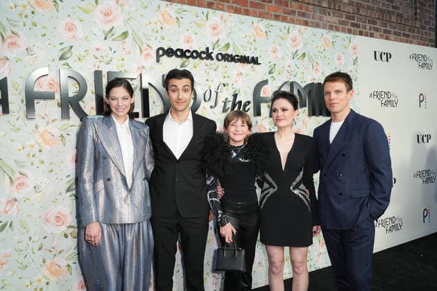 Entertainment Themen der Woche KW39 Entertainment Bilder des Tages Peacock s A Friend Of The Family World Premiere Anna Paquin at the world premiere of Peacock s A Friend Of The Family at Metrograph on September 28, 2022 in New York City. New York City United States  Copyright: xJohnxNacionx originalFilename: nacion-peacocks220928_npJRq.jpg