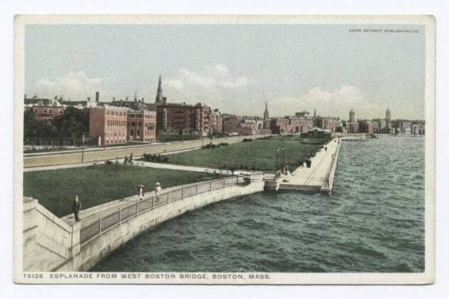 Esplanade from West Boston Bridge, Boston, Mass. still image. Postcards. 1898 - 1931. The Miriam and Ira D. Wallach Division of Art, Prints and Photographs: Photography Collection. Bridges , Massachusetts , Boston Copyright: xpiemagsx nyplsipiepostcard28092022-1128 !ACHTUNG AUFNAHMEDATUM GESCHÄTZT!