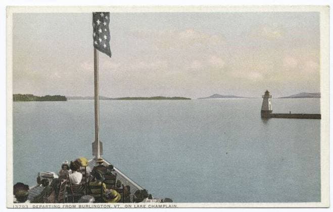 Departing from Burlington, Vt., Lake Champlain, Vt. still image. Postcards. 1898 - 1931. The Miriam and Ira D. Wallach Division of Art, Prints and Photographs: Photography Collection. Vermont, Lighthouses, Passengers Copyright: xpiemagsx nyplsipiepostcard28092022-1493 !ACHTUNG AUFNAHMEDATUM GESCHÄTZT!