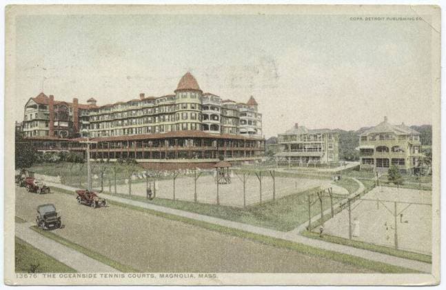 The Oceanside Tennis Courts, Magnolia, Mass. still image. Postcards. 1898 - 1931. The Miriam and Ira D. Wallach Division of Art, Prints and Photographs: Photography Collection. Massachusetts, Vehicles , United States, Sports & recreation facilities Copyright: xpiemagsx nyplsipiepostcard28092022-1606 !ACHTUNG AUFNAHMEDATUM GESCHÄTZT!