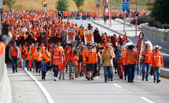 September 30, 2022, WINNIPEG, MANITOBA, CANADA: People attend the second annual Orange Shirt Day Survivors Walk and Pow Wow on National Day for Truth and Reconciliation in Winnipeg, Friday, September 30, 2022. WINNIPEG CANADA  - ZUMAc35_ 20220930_zaf_c35_190 Copyright: xJohnxWoodsx