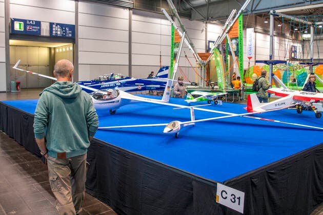 Die Modell Hobby Spiel 2022 hat auf dem Leipziger Messegelände begonnen. An drei Tagen dreht sich in den Hallen der Neuen Messe Leipzig alles um Modellbau, Brettspiel, Spielwaren, Basteln und Sport. Es werden 100000 Besucher erwartet.