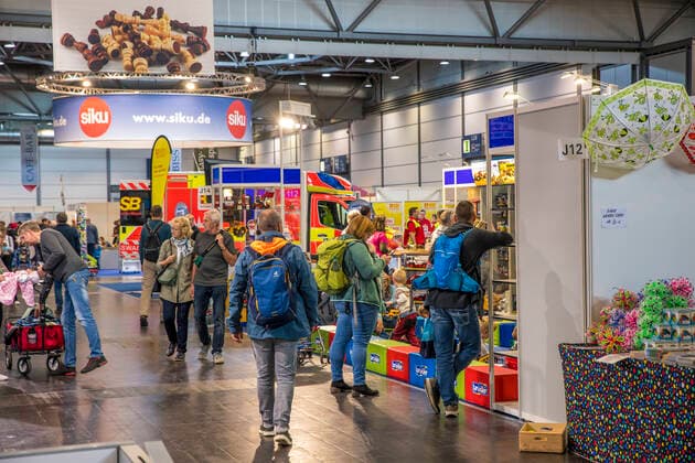 Die Modell Hobby Spiel 2022 hat auf dem Leipziger Messegelände begonnen. An drei Tagen dreht sich in den Hallen der Neuen Messe Leipzig alles um Modellbau, Brettspiel, Spielwaren, Basteln und Sport. Es werden 100000 Besucher erwartet.