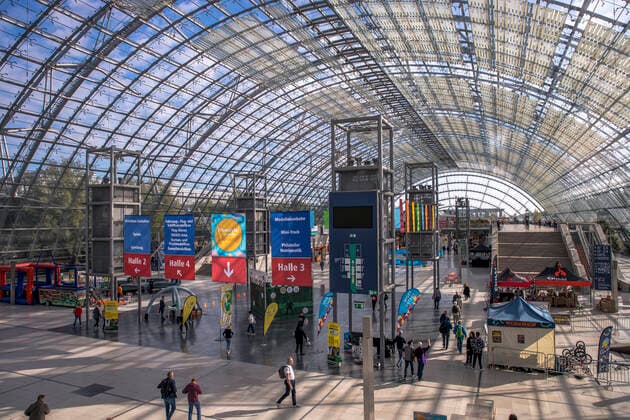 Die Modell Hobby Spiel 2022 hat auf dem Leipziger Messegelände begonnen. An drei Tagen dreht sich in den Hallen der Neuen Messe Leipzig alles um Modellbau, Brettspiel, Spielwaren, Basteln und Sport. Es werden 100000 Besucher erwartet.