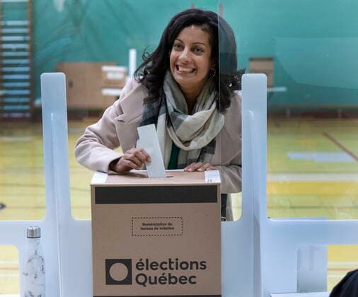 October 3, 2022, Montreal, PQ, Canada: Quebec Liberal leader Dominique Anglade casts her ballot as Quebecers vote in the provincial election, Monday, Oct 3, 2022 in Montreal. Montreal Canada  - ZUMAc35_ 20221003_zaf_c35_021 Copyright: xRyanxRemiorzx