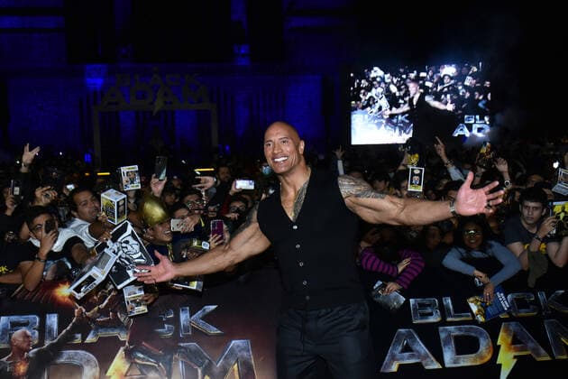 October 3, 2022, Mexico City, Mexico: Actor Dwayne Johnson attends the Back carpet of Black Adam fan event at Diego Rivera Museum. on October 3, 2022 in Mexico City, Mexico. Mexico City Mexico - ZUMAe321 20221003_zia_e321_043 Copyright: xCarlosxTischlerxEyepixxGroupx