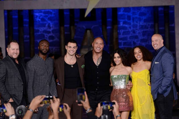 October 3, 2022, Mexico City, Mexico: (L-R) Beau Flynn, Aldis Hodge, Noah Centineo, Dwayne Johnson, Sarah Shahi, Quintessa Swindell, Hiram GarcoÂa attend the Back carpet of Black Adam fan event at Diego Rivera Museum. on October 3, 2022 in Mexico City, Mexico. Mexico City Mexico - ZUMAe321 20221003_zia_e321_099 Copyright: xCarlosxTischlerxEyepixxGroupx