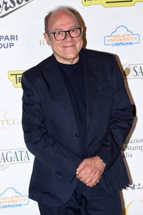 Globo d oro award at the auditorium parco della musica. Rome (Italy), 04 October 2022 Carlo Verdone on the red carpet of the Globo d oro award at the auditorium parco della musica. Rome (Italy), 04 October 2022 Imago-Images Emmefoto Copyright: xImago-Images Emmefotox