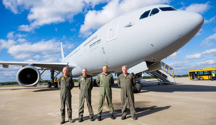 Entertainment Themen der Woche KW40 Entertainment Bilder des Tages 05-10-2022 Eindhoven King Willem-Alexander visited the Eindhoven Air Base and the Multinational MRTT Unit (MMU). The King flew with a MRTT tanker plane for an exercise over the Wadden Sea. Â  Copyright: xPPEx