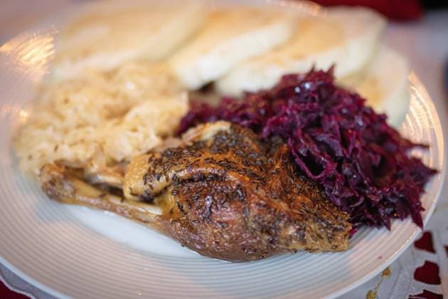 roast duck with cabbage and dumpling, in Prague, Czech Republic, December 25, 2021. (CTKxPhoto MartinxMacakxGregor) CTKPhotoF202210070416501 