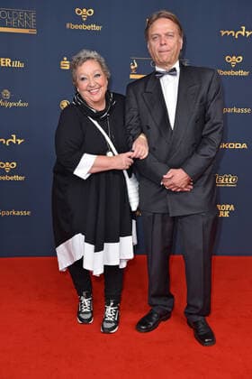 Angelika Mann mit Ehemann Ralf Rasch bei der GOLDENE HENNE 2022 in der Media City in Leipzig am 07.10.2022 - Roter Teppich