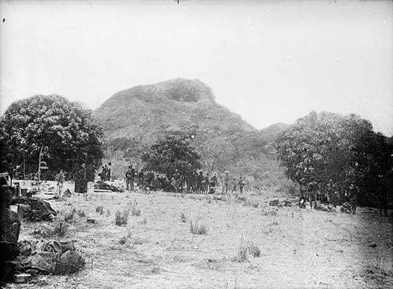 Ministry of Information First World War Official Collection German East African Campaign. The Nigerian Brigade at Masassi, November 1917. Copyright: xpiemagsx minofinfopieww04102022-284 !ACHTUNG AUFNAHMEDATUM GESCHÄTZT!
