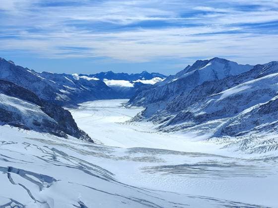 Jungfraujoch Themenbild - Alpenregion Schweiz, schweizer Alpen, Großer Aletschgletscher, Alpengletscher, Jungfraujoch, Sphinx, Eigergletscher Themenbild - Alpenregion Schweiz, schweizer Alpen, Großer Aletschgletscher, Alpengletscher, Jungfraujoch, Sphinx, Eigergletscher Blick über die Alpenregion Schweiz im Kanton Wallis von der Sphinx auf dem Jungfraujoch. im Bild Aletschgletscher mit Konkordiaplatz *** Jungfraujoch theme picture alpine region Switzerland, Swiss Alps, Great Aletsch Glacier, Alpine Glacier, Jungfraujoch, Sphinx, Eiger Glacier theme picture alpine region Switzerland, Swiss Alps, Great Aletsch Glacier, Alpine Glacier, Jungfraujoch, Sphinx, Eiger Glacier view over the alpine region Switzerland in the canton Valais from th Copyright: xFleigx xEibner-Pressefotox EP_dfg