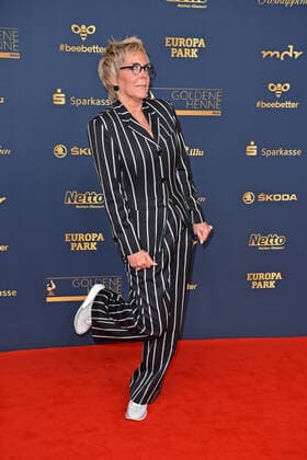 Inka Bause bei der GOLDENE HENNE 2022 in der Media City in Leipzig am 07.01.2022 - Roter Teppich