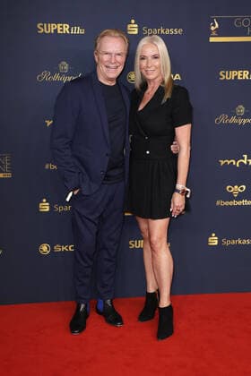 Wolfgang und Gesine Lippert bei der Verleihung Die Goldene Henne am 7.10.2022 in Leipzig Die Goldene Henne 2022 Verleihung in Leipzig
