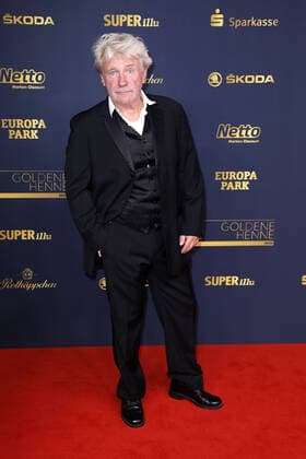 Joerg Schuettauf bei der Verleihung Die Goldene Henne am 7.10.2022 in Leipzig Die Goldene Henne 2022 Verleihung in Leipzig