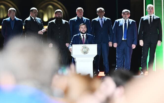 Russia Putin Anniversary Celebration 8291756 07.10.2022 DPR Head Denis Pushilin delivers a speech at a concert in honor of the 70th anniversary of Russian President Vladimir Putin in Grozny, Chechen Republic, Russia. Vladimir Astapkovich Sputnik Grozny Russia  Copyright: xVladimirxAstapkovichx