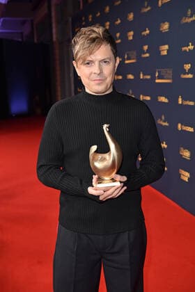 Michael Patrick Kelly bei der GOLDENE HENNE 2022 in der Media City in Leipzig am 07.10.2022 - Preisträger