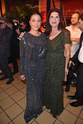 Arzu Bazman, Claudia Wenzel bei der GOLDENE HENNE 2022 in der Media City in Leipzig am 07.10.2022 - Aftershowparty