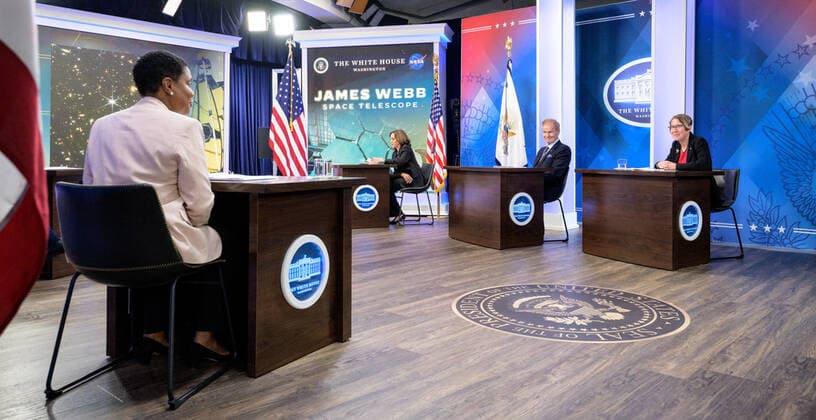 Director of the White House Office of Science and Technology Policy (OSTP) Alondra Nelson, left, Vice President Kamala Harris, NASA Administrator Bill Nelson, and NASA James Webb Space Telescope Operations Project Scientist Jane Rigby, right, are seen in an event where U.S. President Joe Biden previewed the first full-color image from NASA™s James Webb Space Telescope, the highest-resolution image of the infrared universe in history, Monday, July 11, 2022, in the South Court Auditorium in the Eisenhower Executive Office Building on the White House complex in Washington. Copyright: xpiemagsx nasapie03102022-2889 !ACHTUNG AUFNAHMEDATUM GESCHÄTZT!