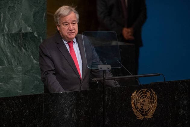 News Themen der Woche KW40 News Bilder des Tages (221007) -- UNITED NATIONS, Oct. 7, 2022 -- UN Secretary-General Antonio Guterres speaks at a plenary meeting of the General Assembly at the UN headquarters in New York, on Oct. 7, 2022. Guterres on Friday called for international support for Pakistan in the wake of devastating floods. ( Handout via Xinhua) UN-GENERAL ASSEMBLY-GUTERRES-PAKISTAN-FLOODS-SUPPORT CiaxPak UNxPhoto 