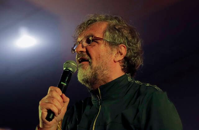 Emir Kusturica And The No Smoking Orchestra Performs In Mexico Emir Kusturica and the No Smoking Orchestra, an alternative rock band from Serbia, will perform during the XXII International Book Fair in Mexico City s Zocalo. Mexico City Mexico City Mexico  Copyright: xGerardoxVieyrax originalFilename: vieyra-notitle221008_npoRY.jpg