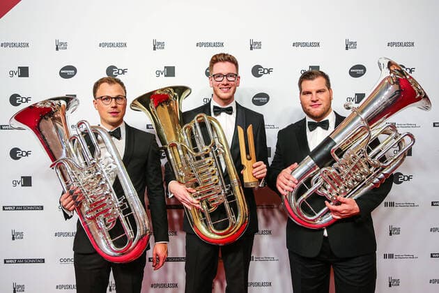 Bilder des Jahres 2022, Entertainment 10 Oktober Entertainment Themen der Woche KW40 Trio 21meter60 bei der Verleihung des OPUS Klassik Award 2022 im Konzerthaus Berlin am Gendarmenmarkt. OPUS Klassik 2022 *** Trio 21meter60 at the OPUS Klassik Award 2022 ceremony in the Konzerthaus Berlin am Gendarmenmarkt OPUS Klassik 2022