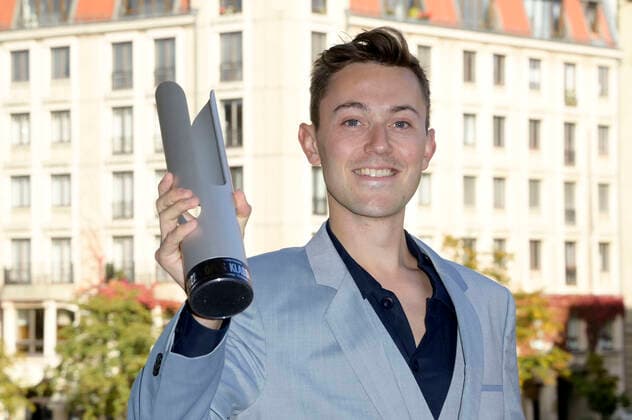 Äneas Humm bei der Verleihung des Opus Klassik 2022 im Konzerthaus am Gendarmenmarkt. Berlin, 09.10.2022