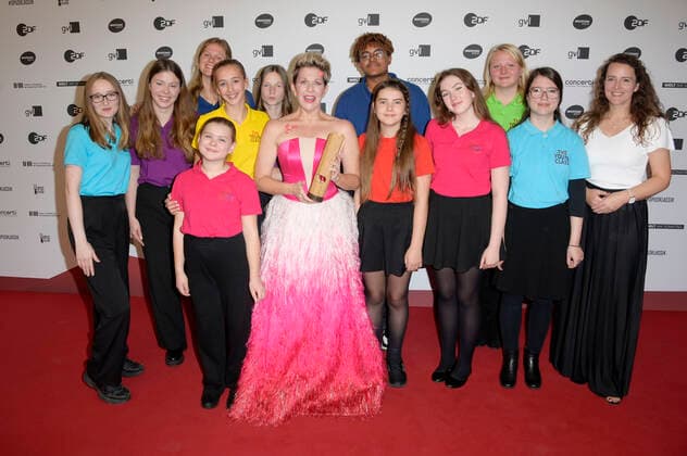 Joyce DiDonato und The Young Classx bei der Verleihung des Opus Klassik 2022 im Konzerthaus am Gendarmenmarkt. Berlin, 09.10.2022