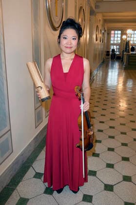 Tianwa Yang bei der Verleihung des Opus Klassik 2022 im Konzerthaus am Gendarmenmarkt. Berlin, 09.10.2022