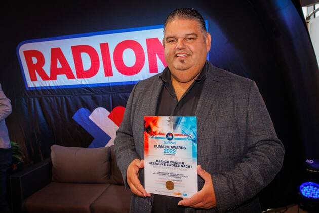 2022-10-10 15:21:50 UTRECHT - Singer Django Wagner receives the Buma NL Award in the category Most Successful Album in TivoliVredenburg. ANP LEVIN DEN BOER netherlands out - belgium out