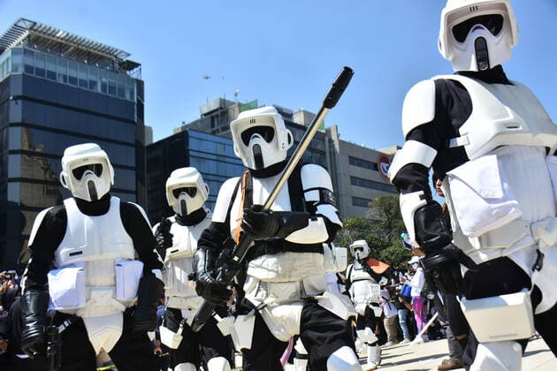 October 15, 2022, Mexico City, Mexico: Participants take part during the Training Day Star Wars Parade at Reforma Avenue. on October 15, 2022 in Mexico City, Mexico. Mexico City Mexico - ZUMAe321 20221015_zia_e321_117 Copyright: xCarlosxTischlerx