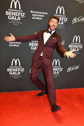 Entertainment Themen der Woche KW41 Entertainment Bilder des Tages Thore Schoelermann bei der Benefiz Gala zugunsten der McDonalds Kinderhilfe Stiftung am 15.10.2022 in München McDonalds Benefiz Gala 2022 in München *** Thore Schoelermann at the benefit gala for the McDonalds Childrens Aid Foundation on 15 10 2022 in Munich McDonalds Benefit Gala 2022 in Munich 